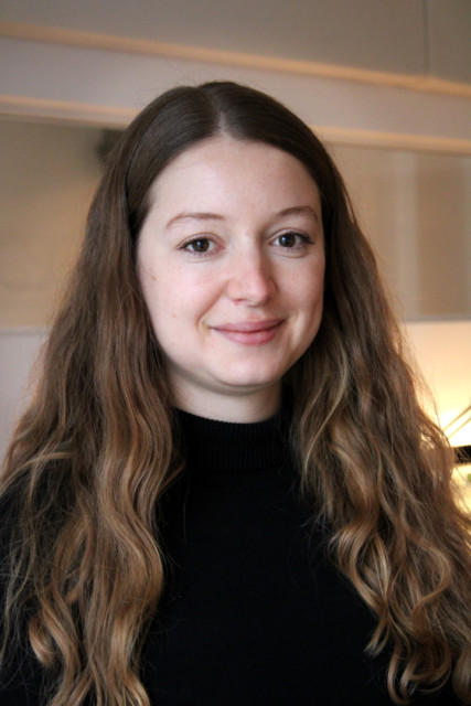 LEONIE BREDL